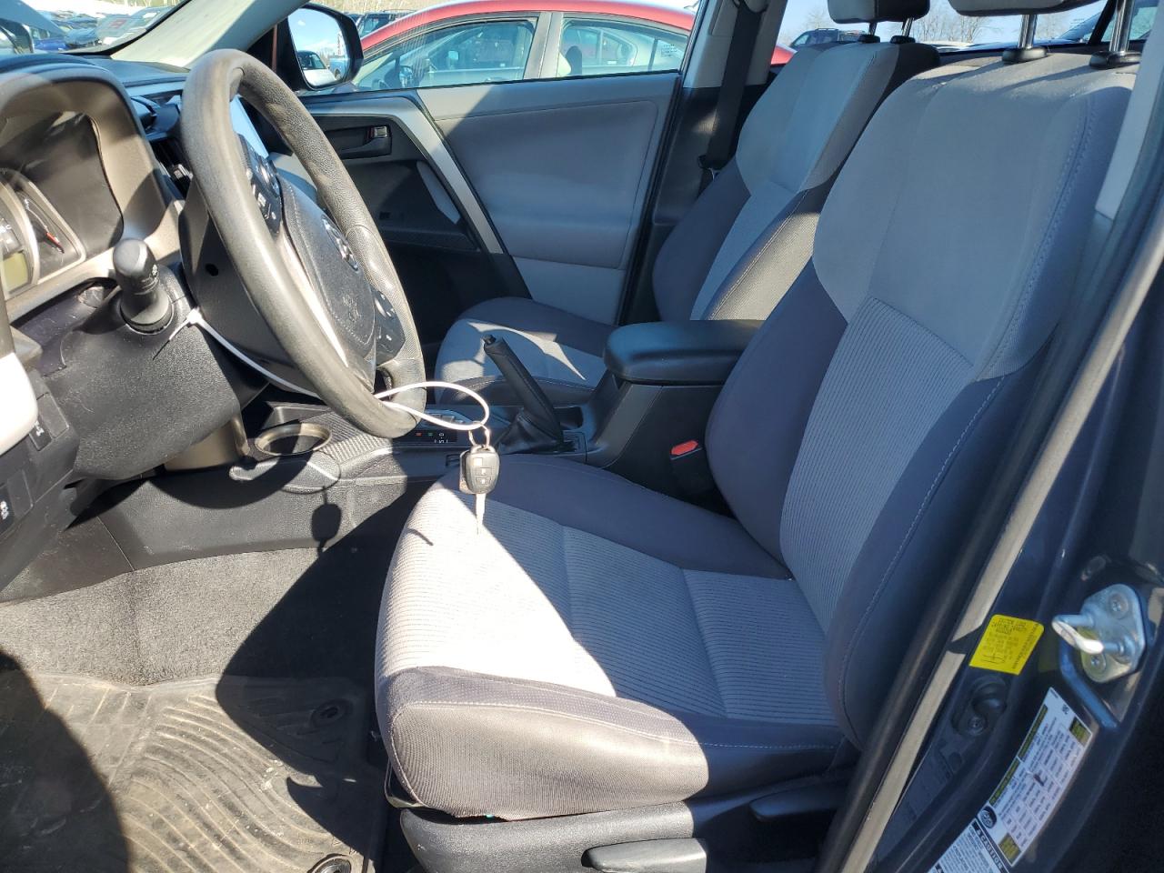 2013 Toyota RAV 4 - Image 7