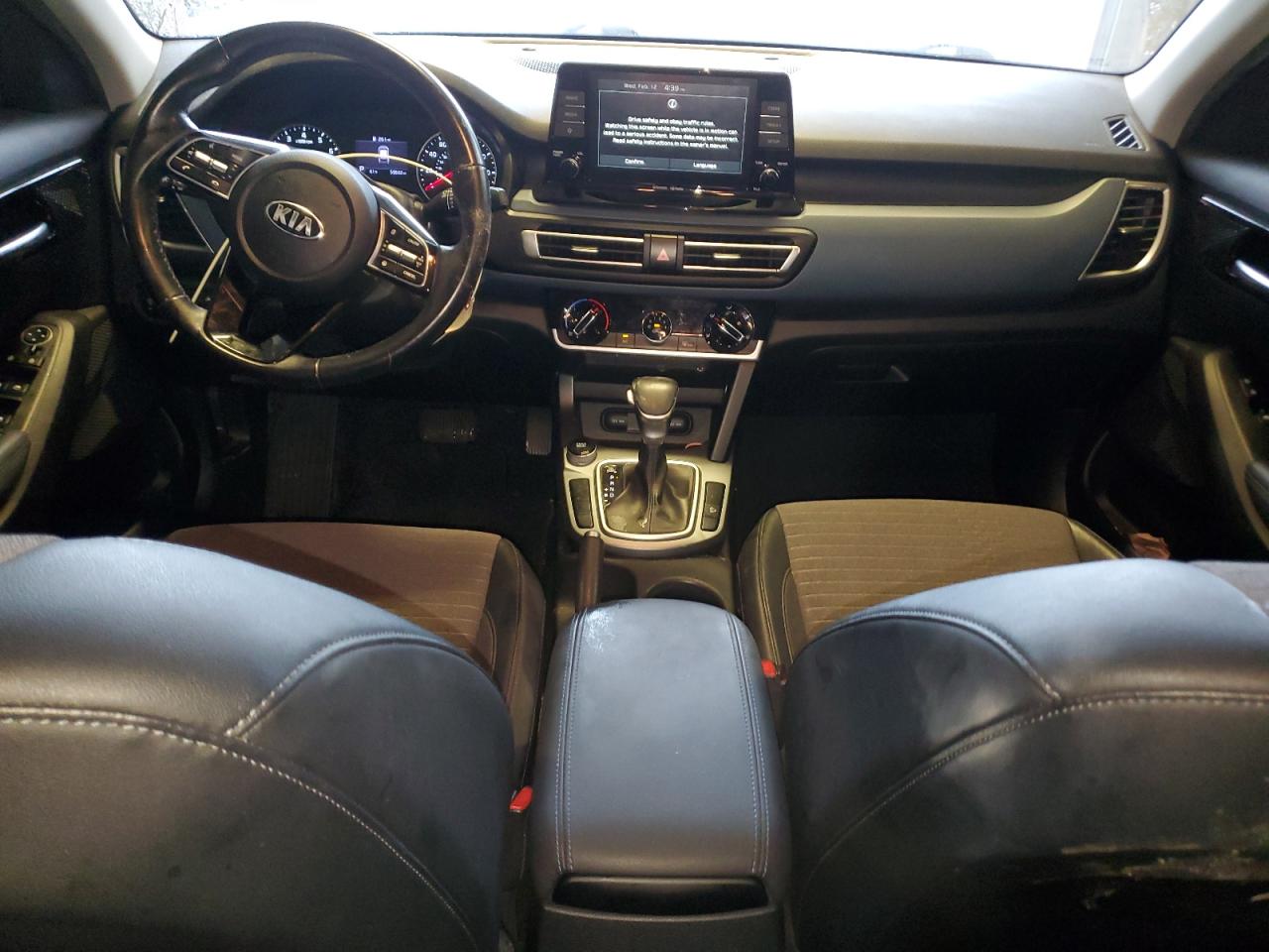 2021 Kia Seltos - Image 8
