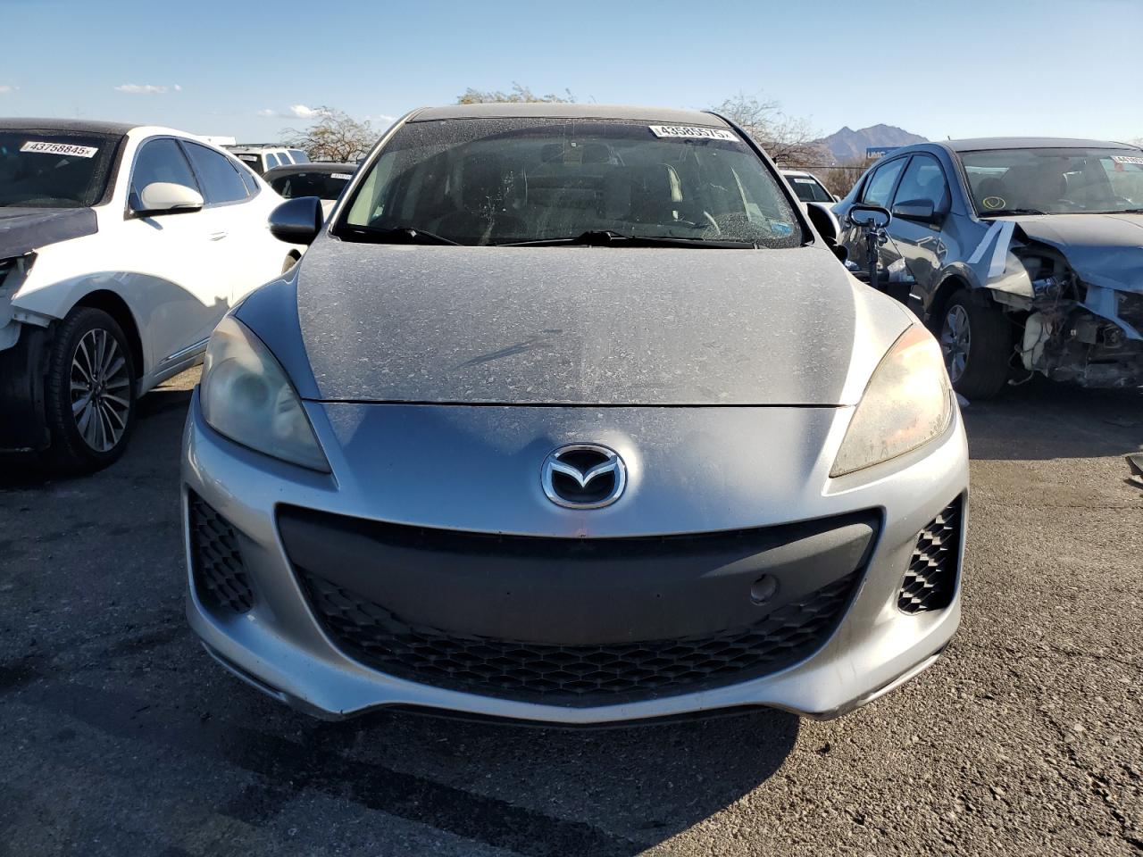 2013 Mazda 3 - Image 5