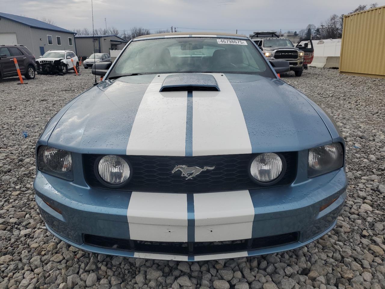 2006 Ford Mustang - Image 5