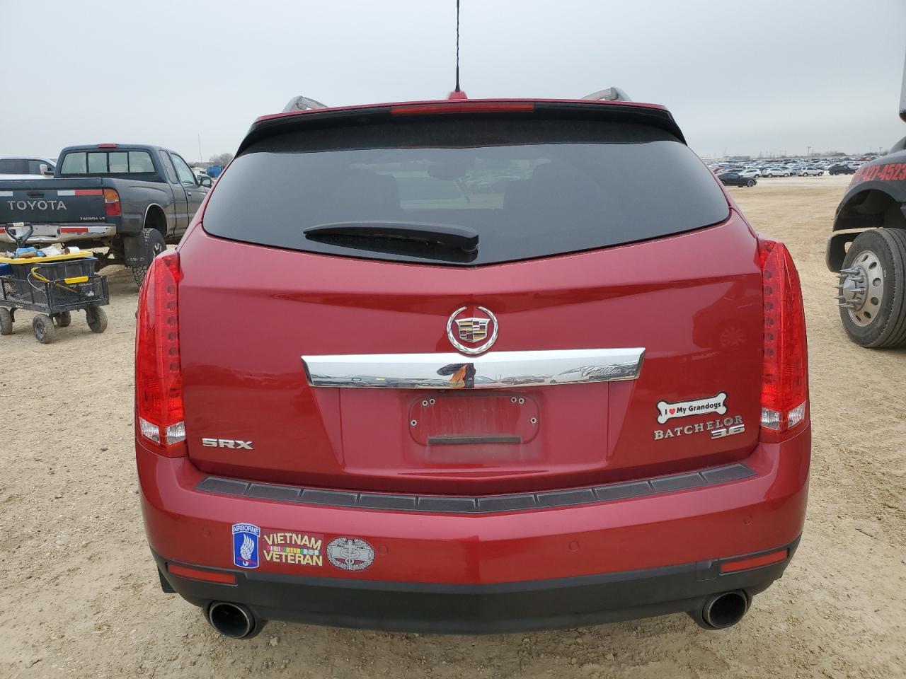 2015 Cadillac SRX - Image 6