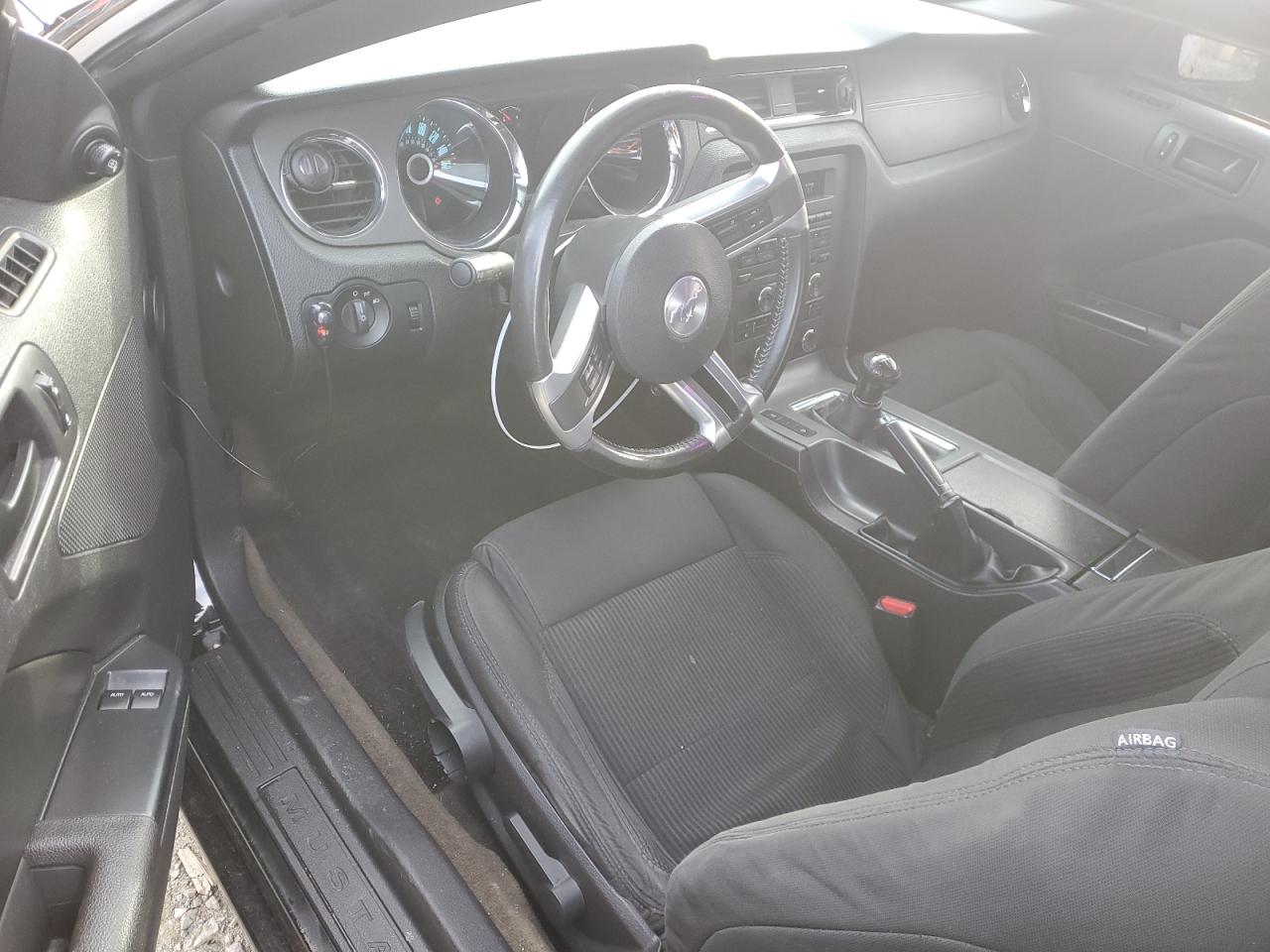 2014 Ford Mustang - Image 8