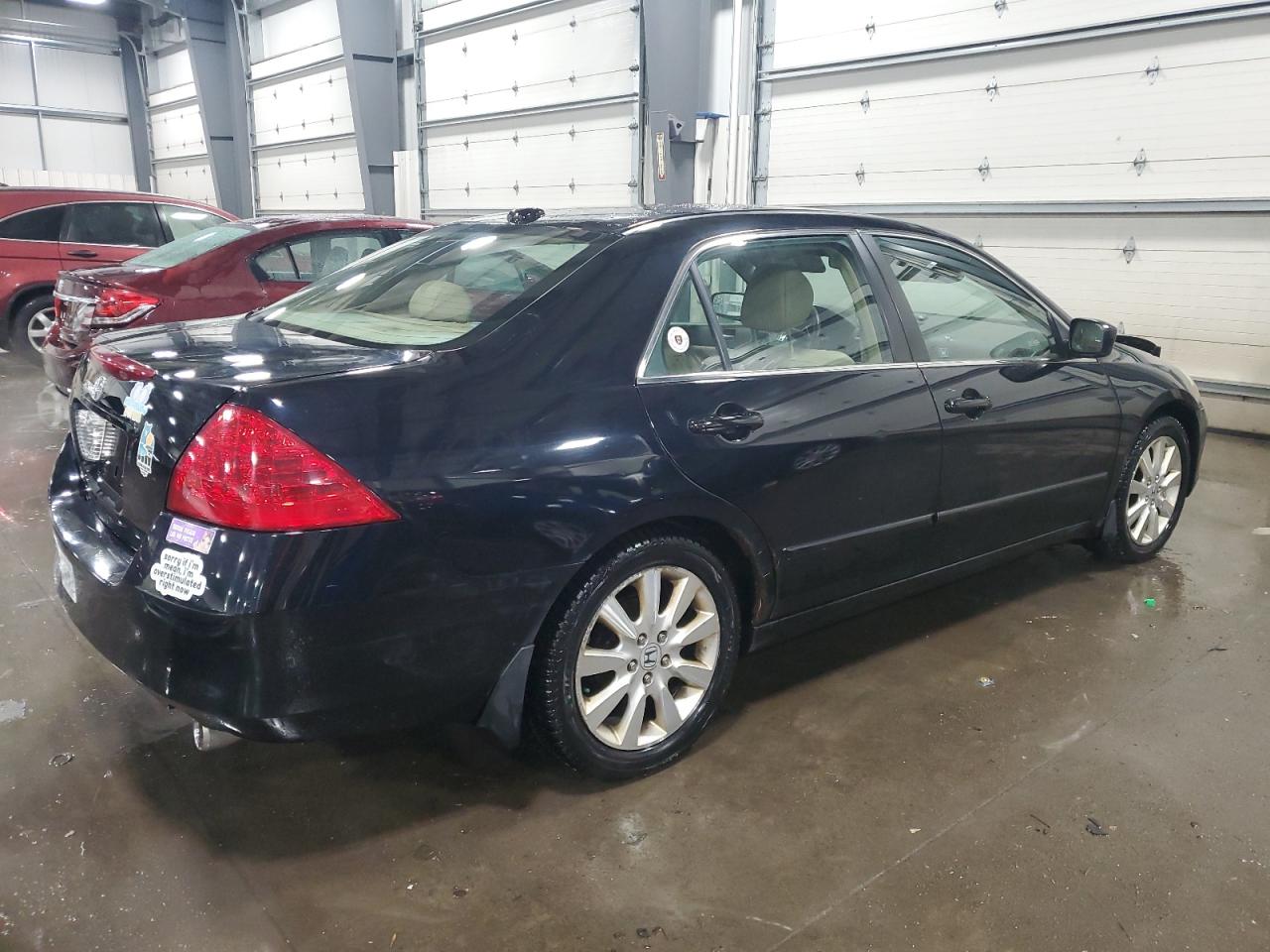 2007 Honda Accord - Image 3