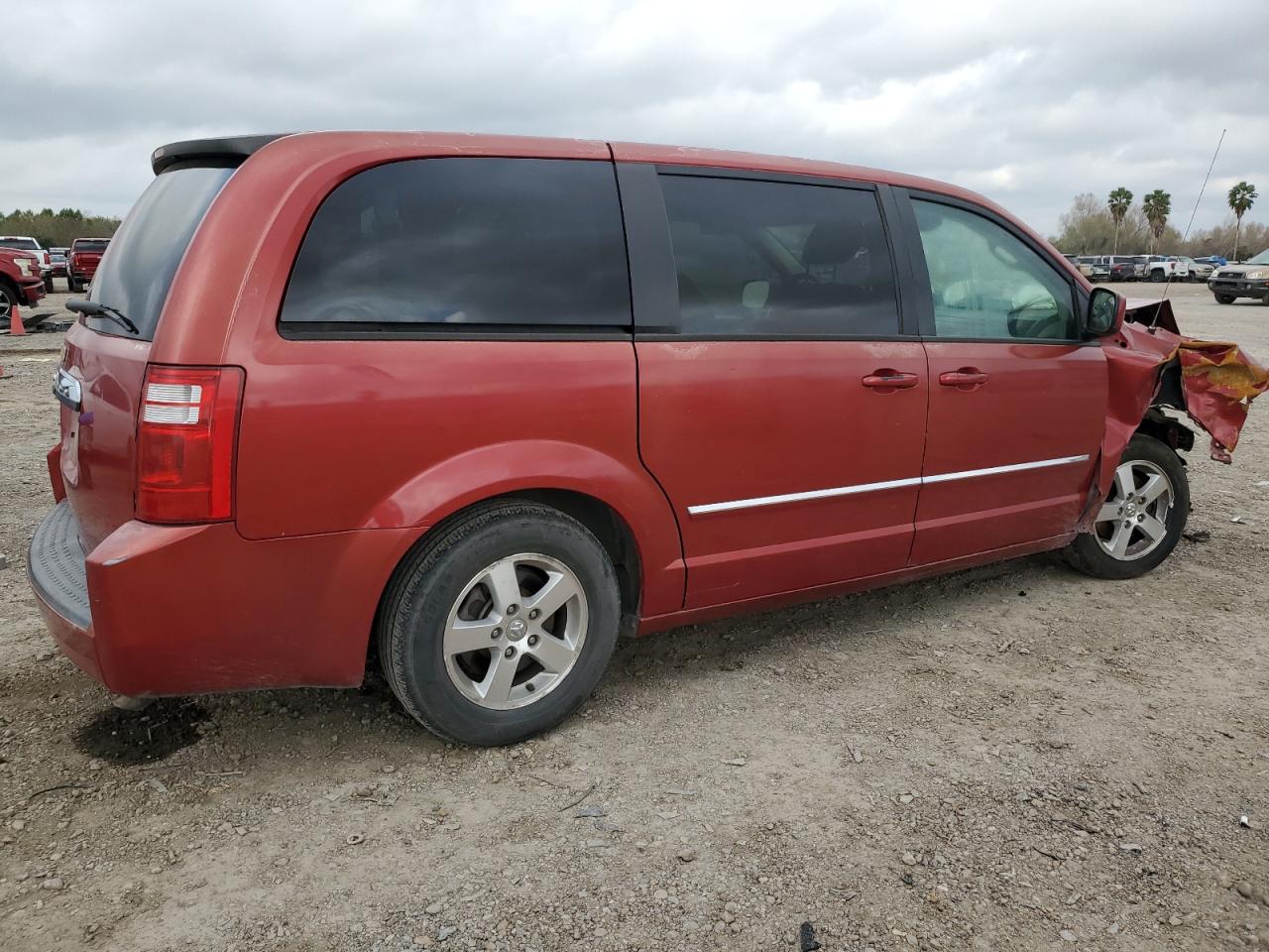 2008 Dodge Caravan - Image 3