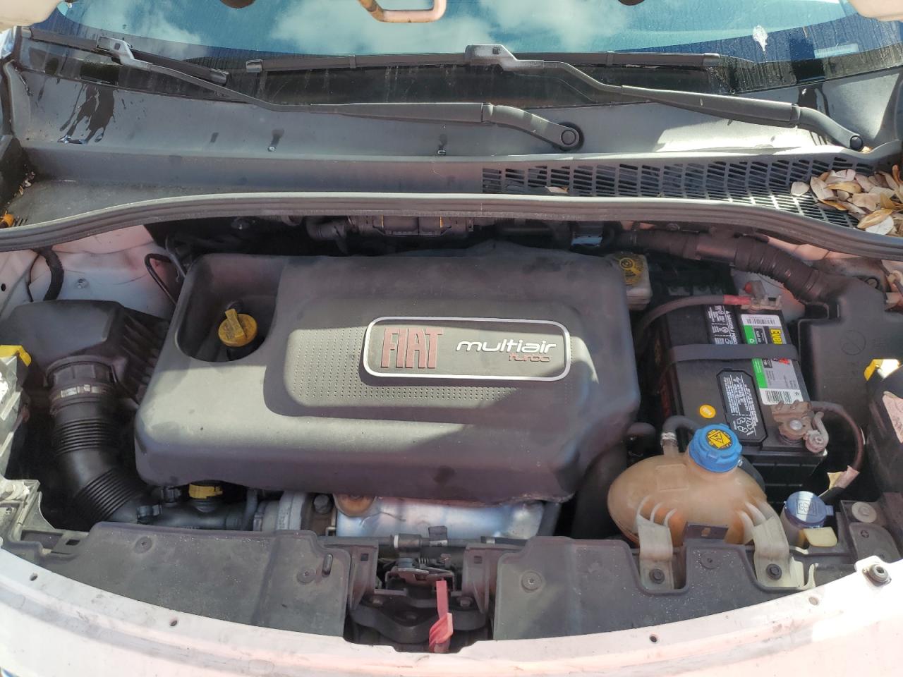 2014 Fiat 500 - Image 11