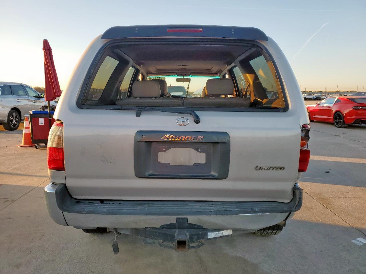1998 Toyota 4Runner - Image 6