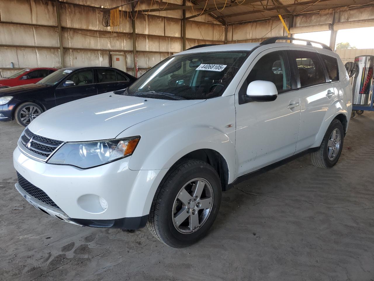 2008 Mitsubishi Outlander - Image 1