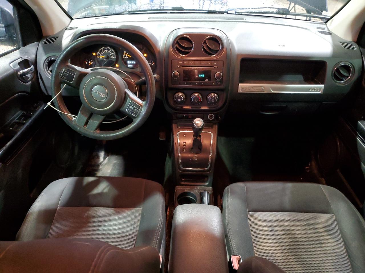 2015 Jeep Compass - Image 8