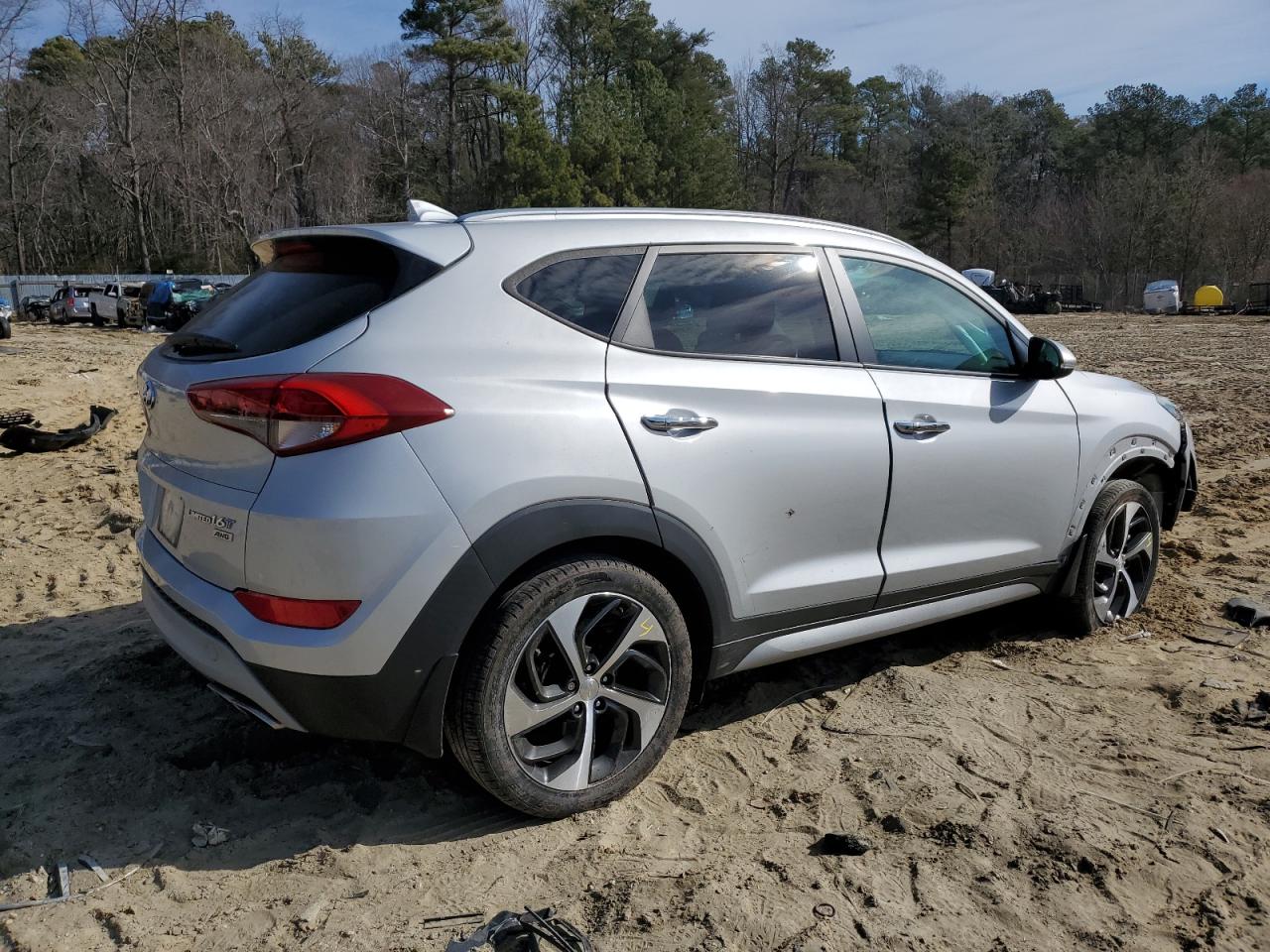2017 Hyundai Tucson - Image 3