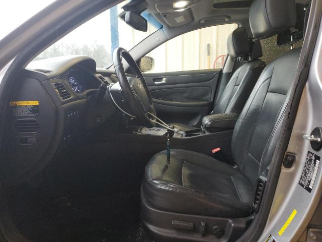Sedans HYUNDAI GENESIS 2013 Srebrny