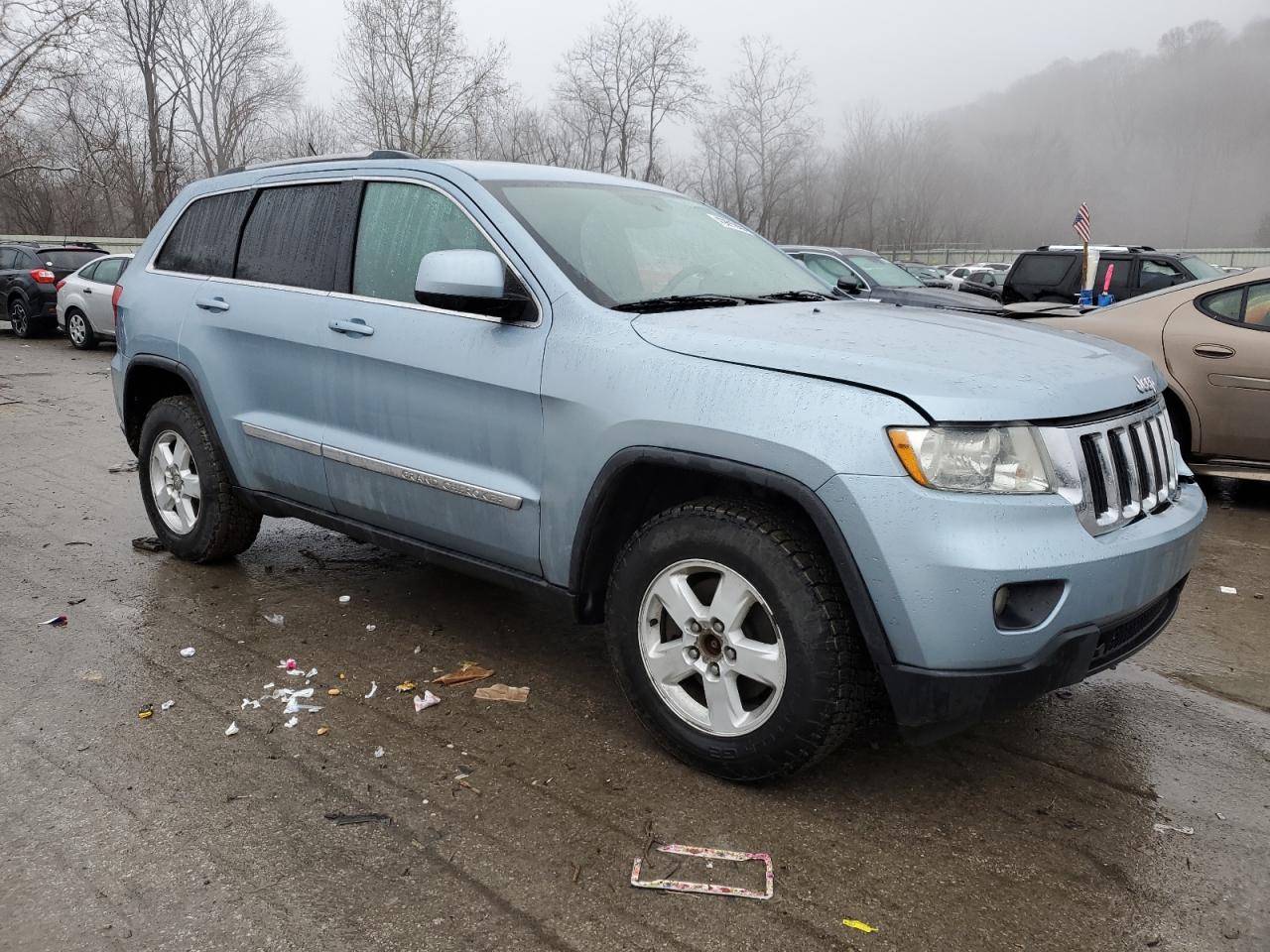 2013 Jeep Grand Cherokee - Image 4