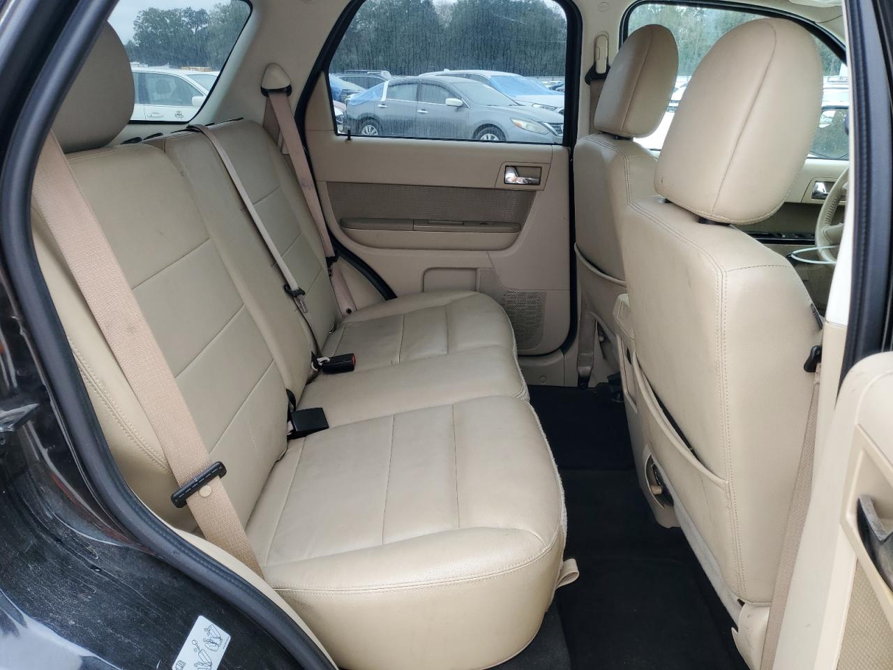 2012 Ford Escape - Image 11