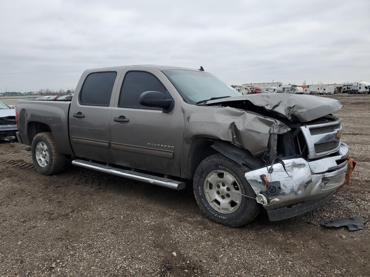 2013 Chevrolet Silverado - Image 4