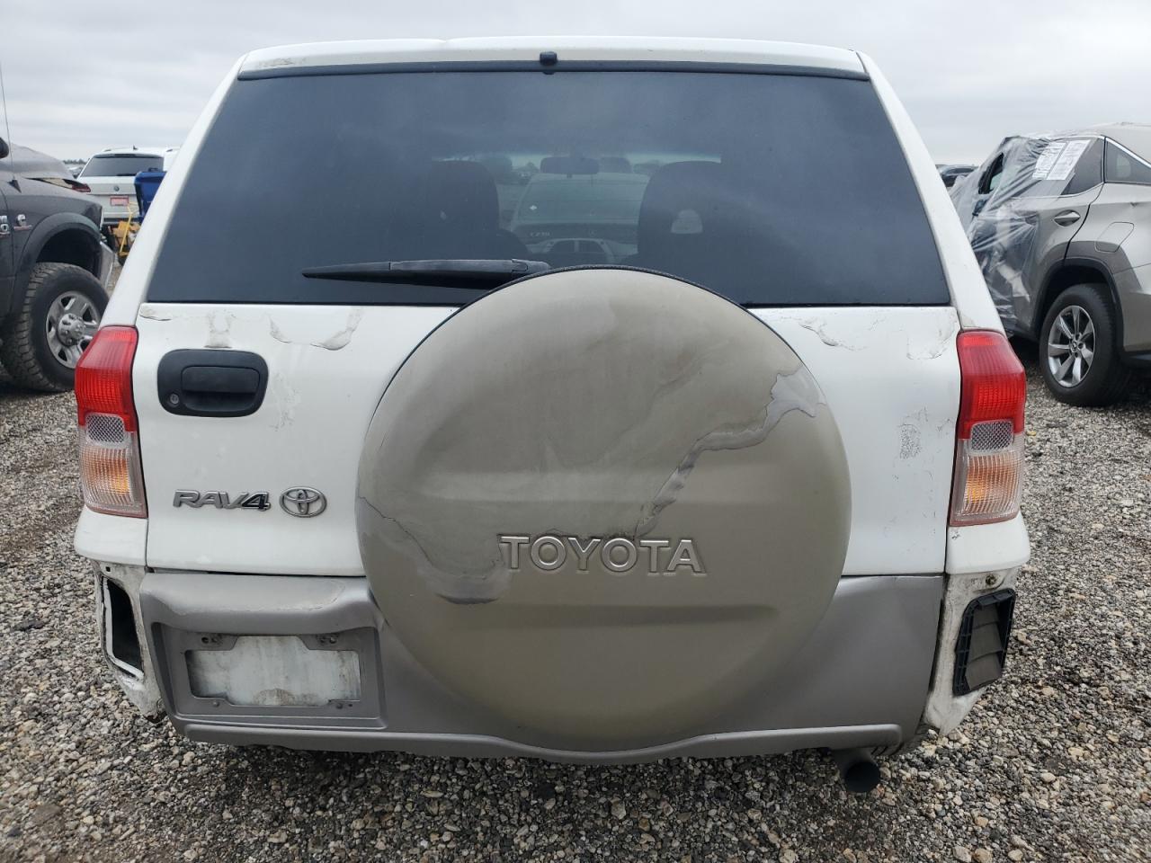 2002 Toyota RAV 4 - Image 6