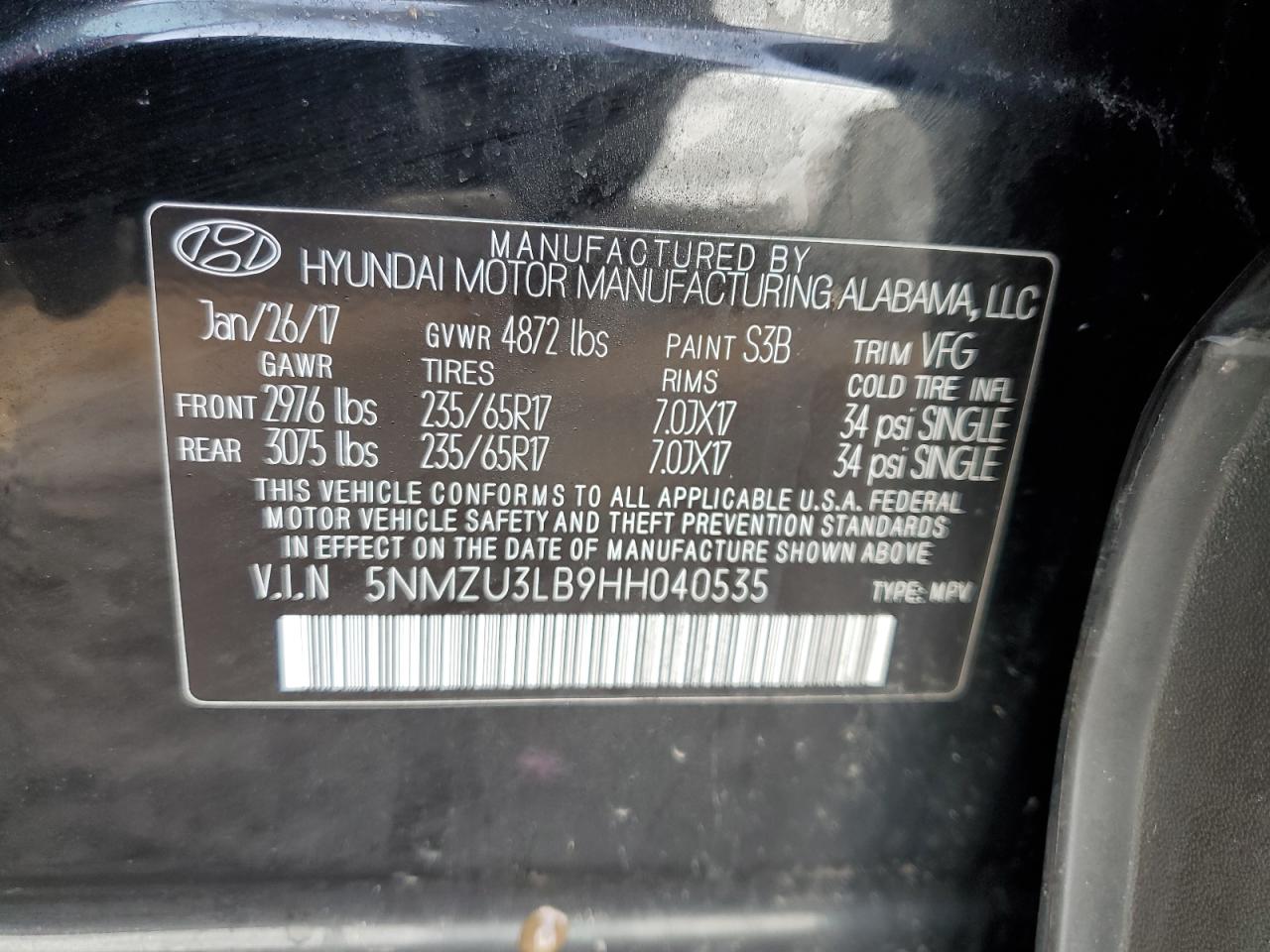 2017 Hyundai Santa Fe - Image 13