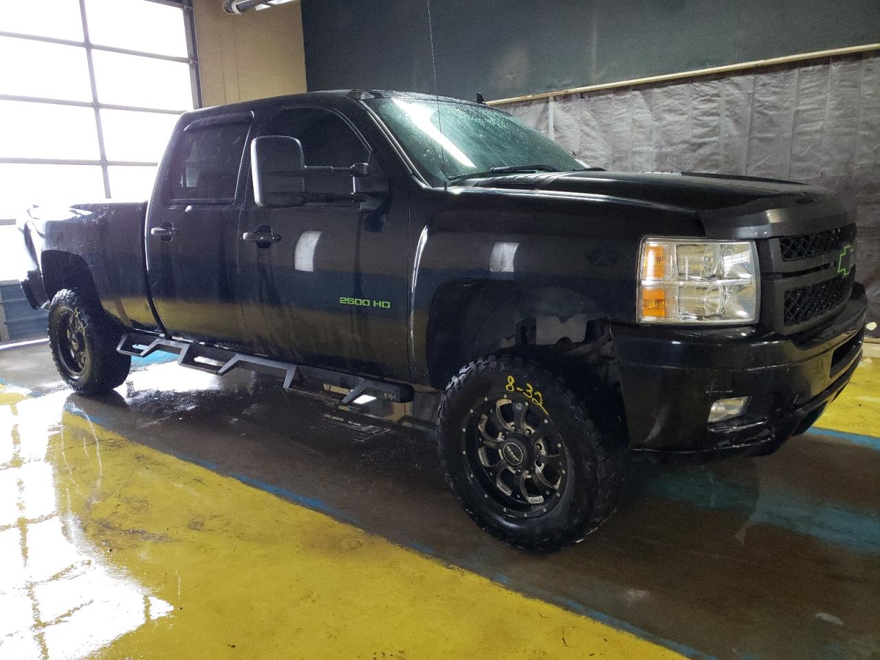 2014 Chevrolet Silverado - Image 4