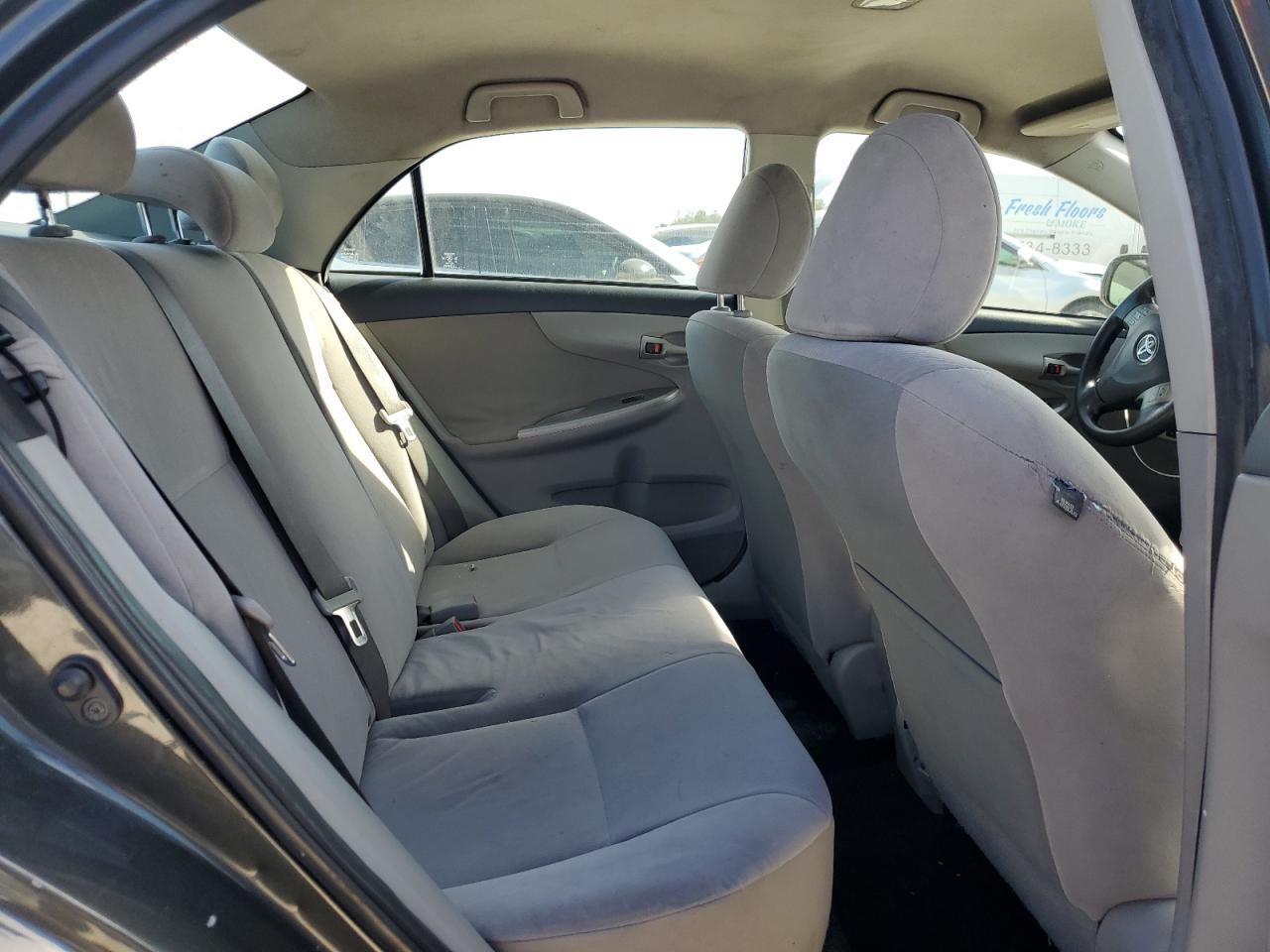 2011 Toyota Corolla - Image 10