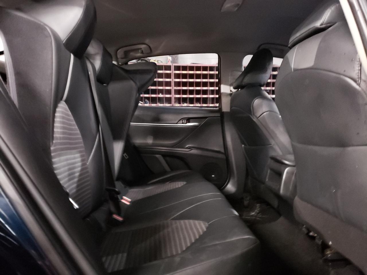 2019 Toyota Camry - Image 10