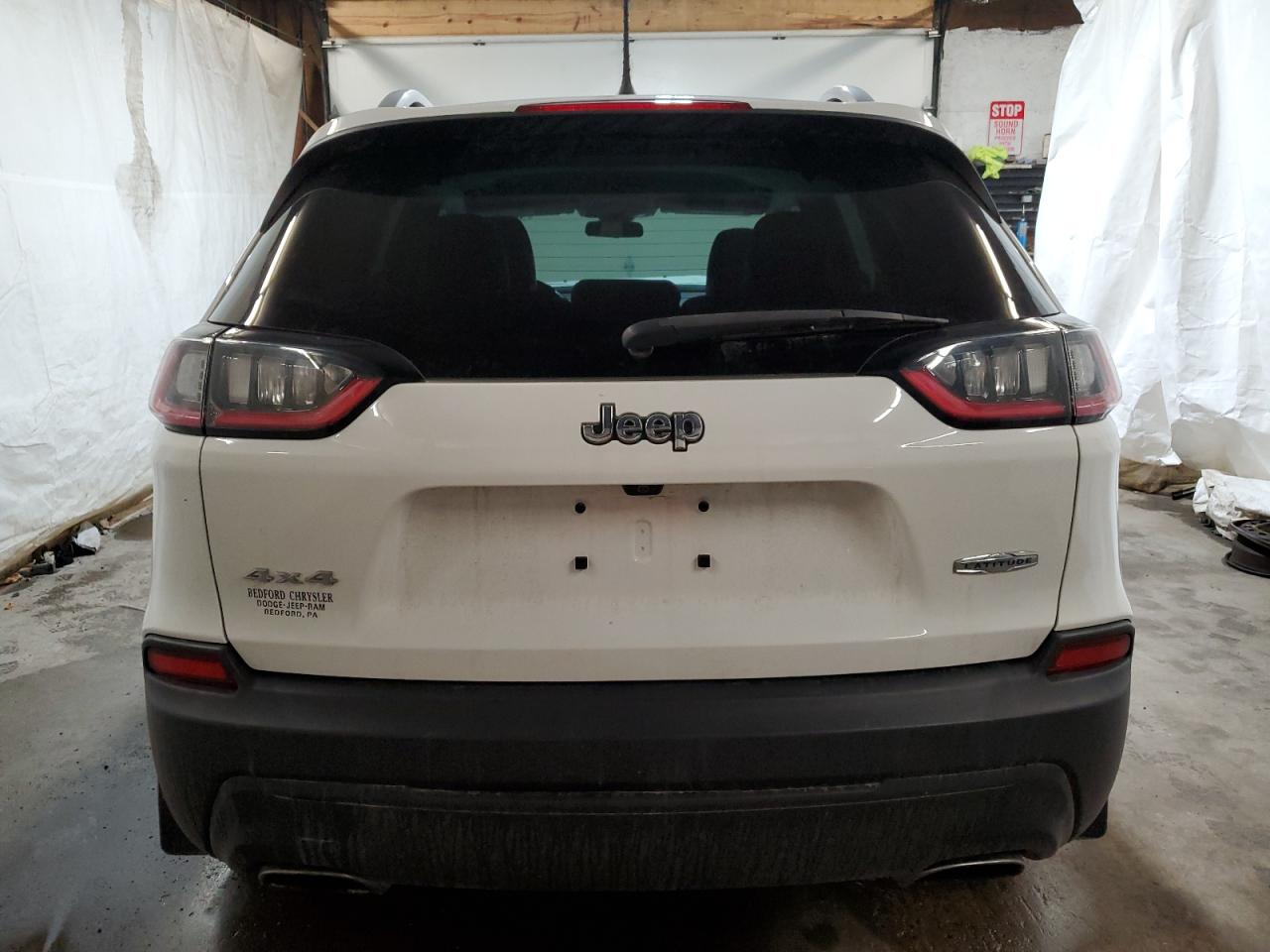 2019 Jeep Grand Cherokee - Image 6