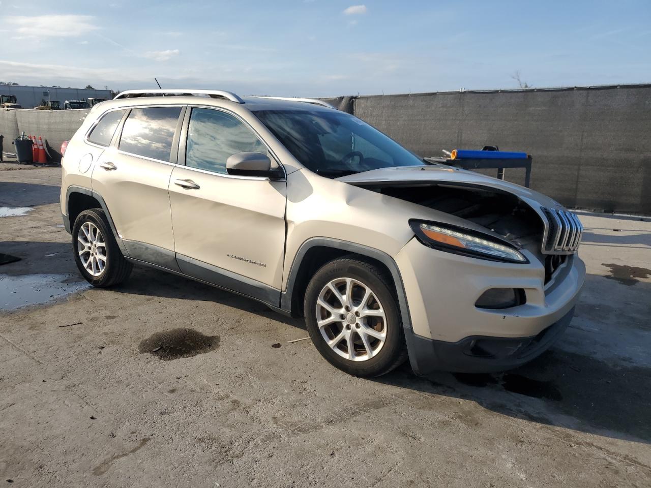 2015 Jeep Grand Cherokee - Image 4