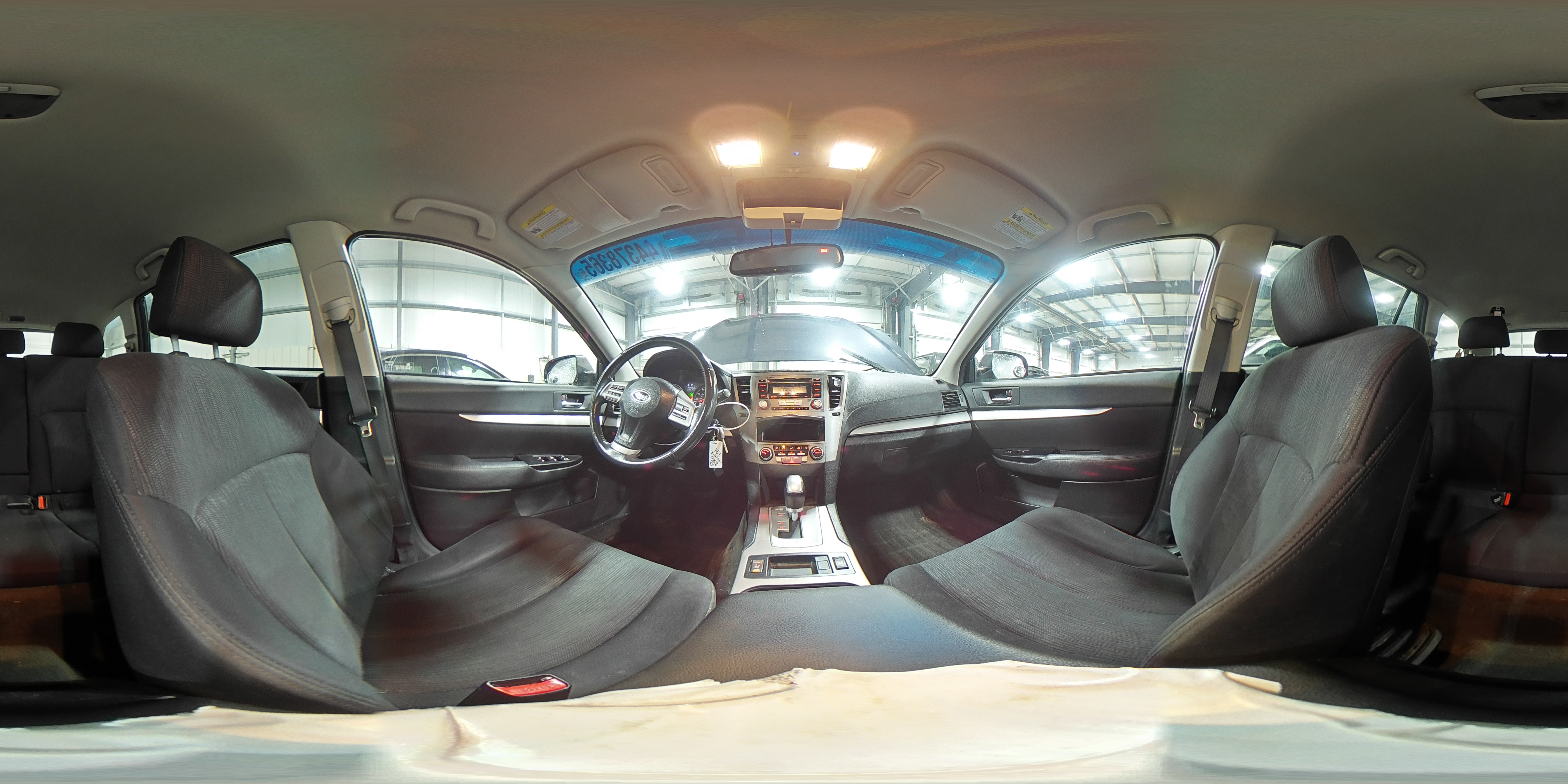 2013 Subaru Outback - Image 15