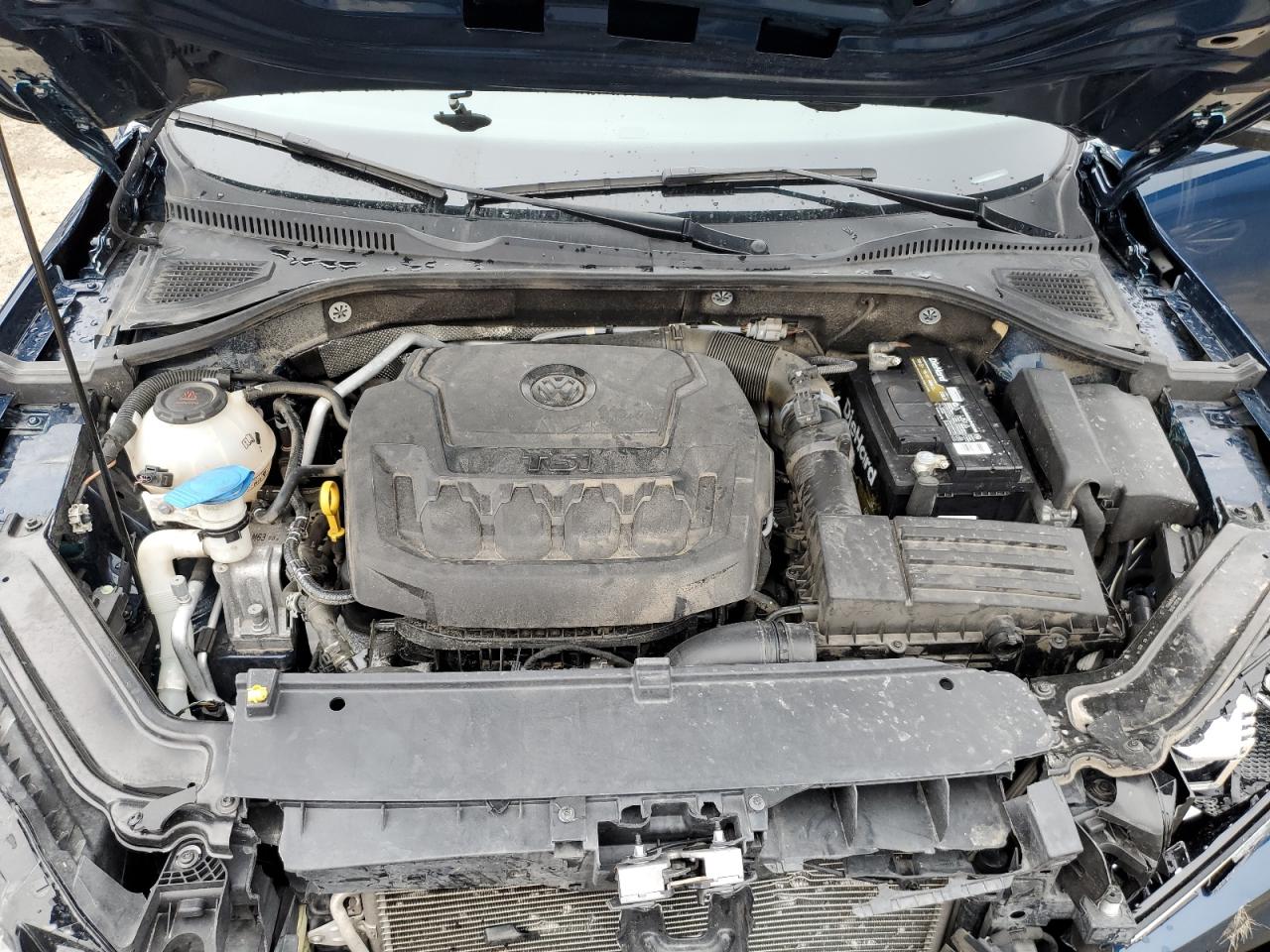 2020 Volkswagen Passat - Image 11