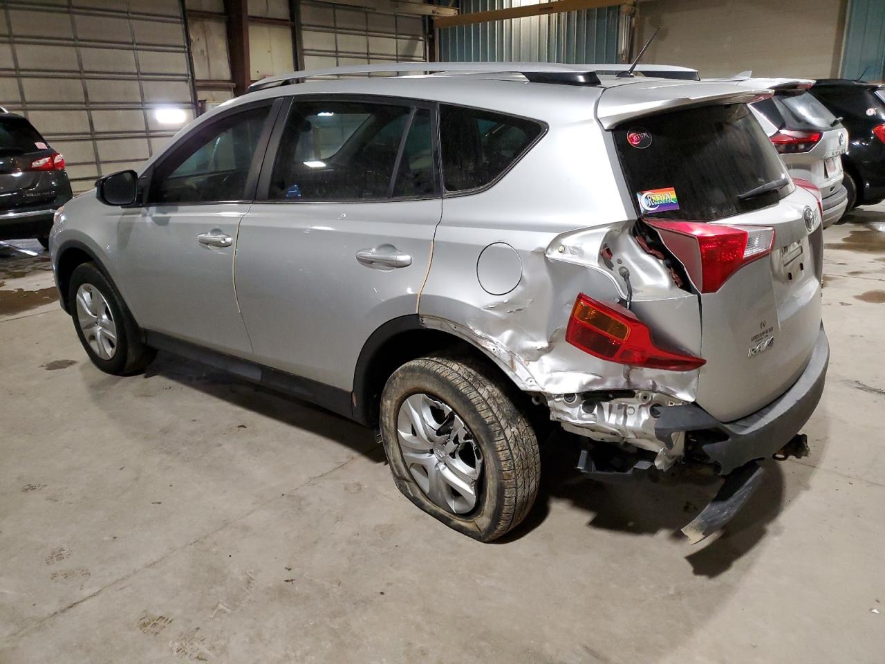 2015 Toyota RAV 4 - Image 2