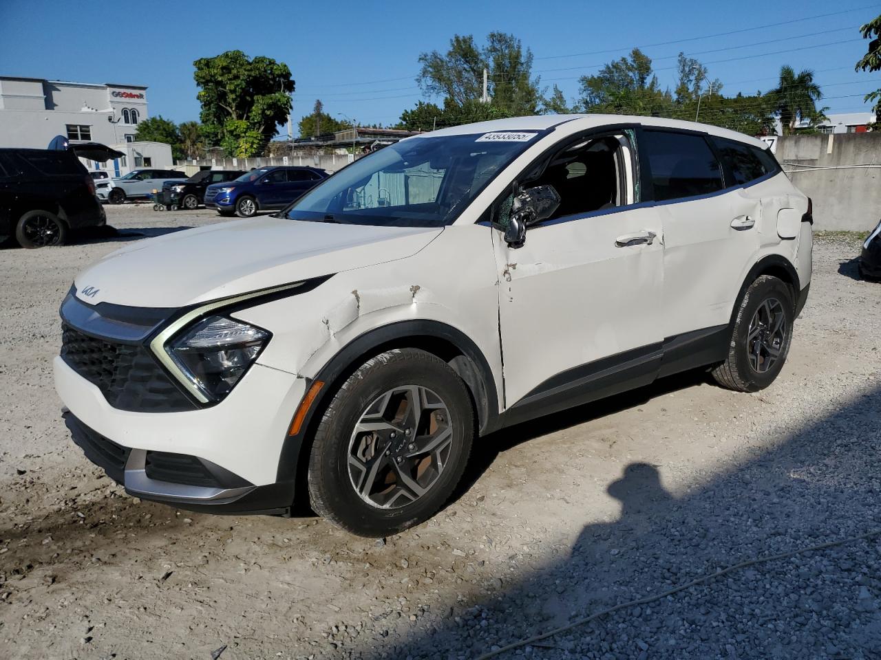2023 Kia Sportage - Image 1