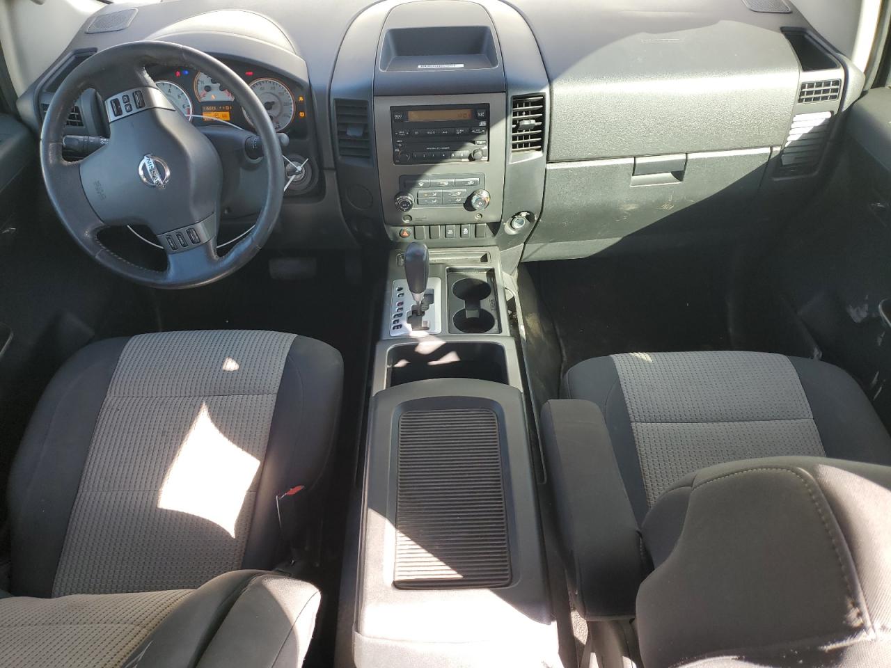 2012 Nissan Titan - Image 8