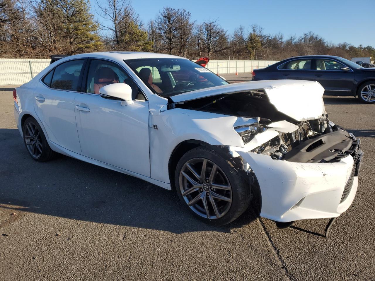 2014 Lexus IS - Image 4