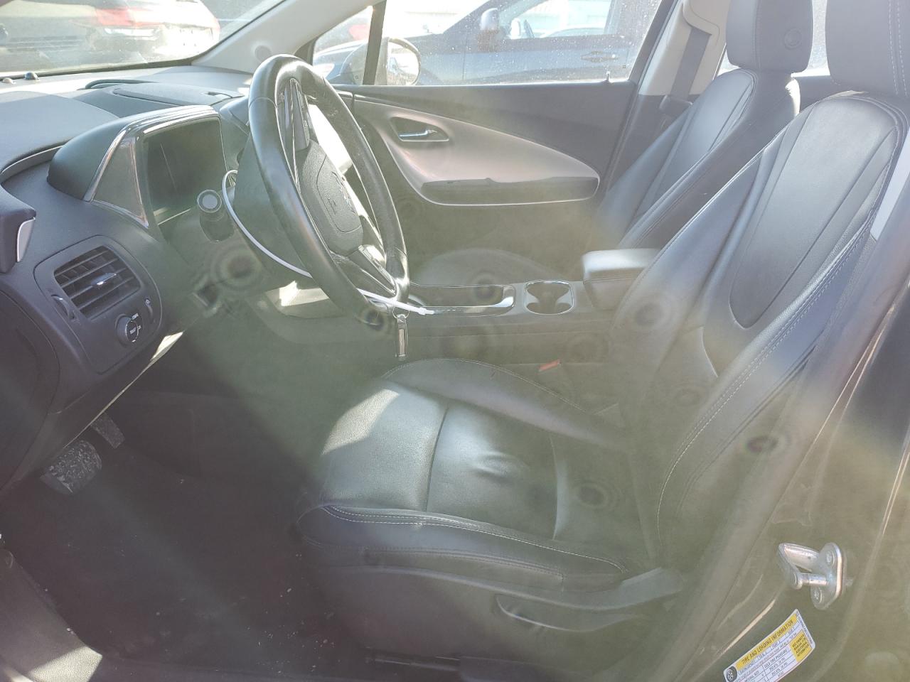 2014 Chevrolet Volt - Image 7