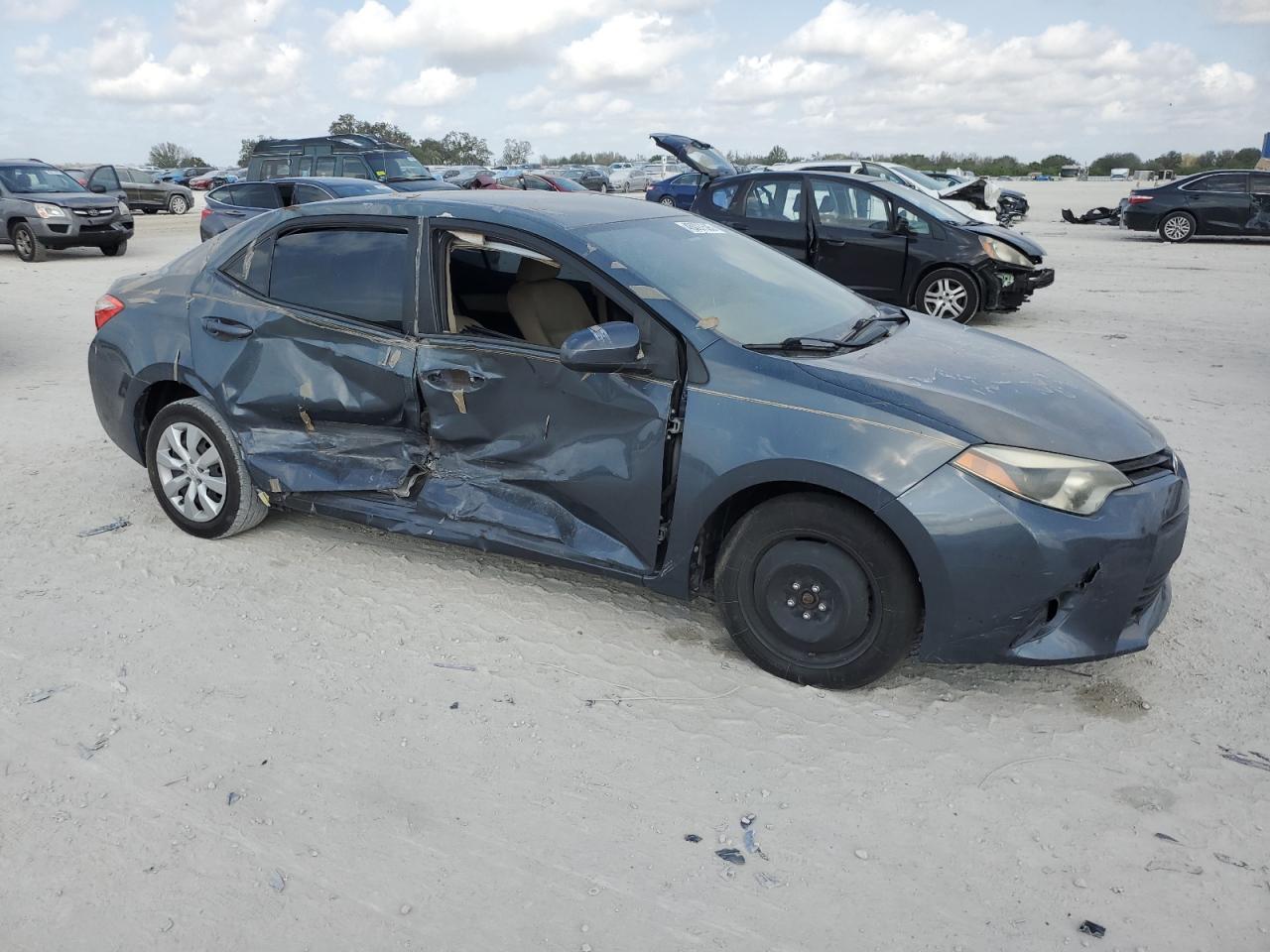 2014 Toyota Corolla - Image 4