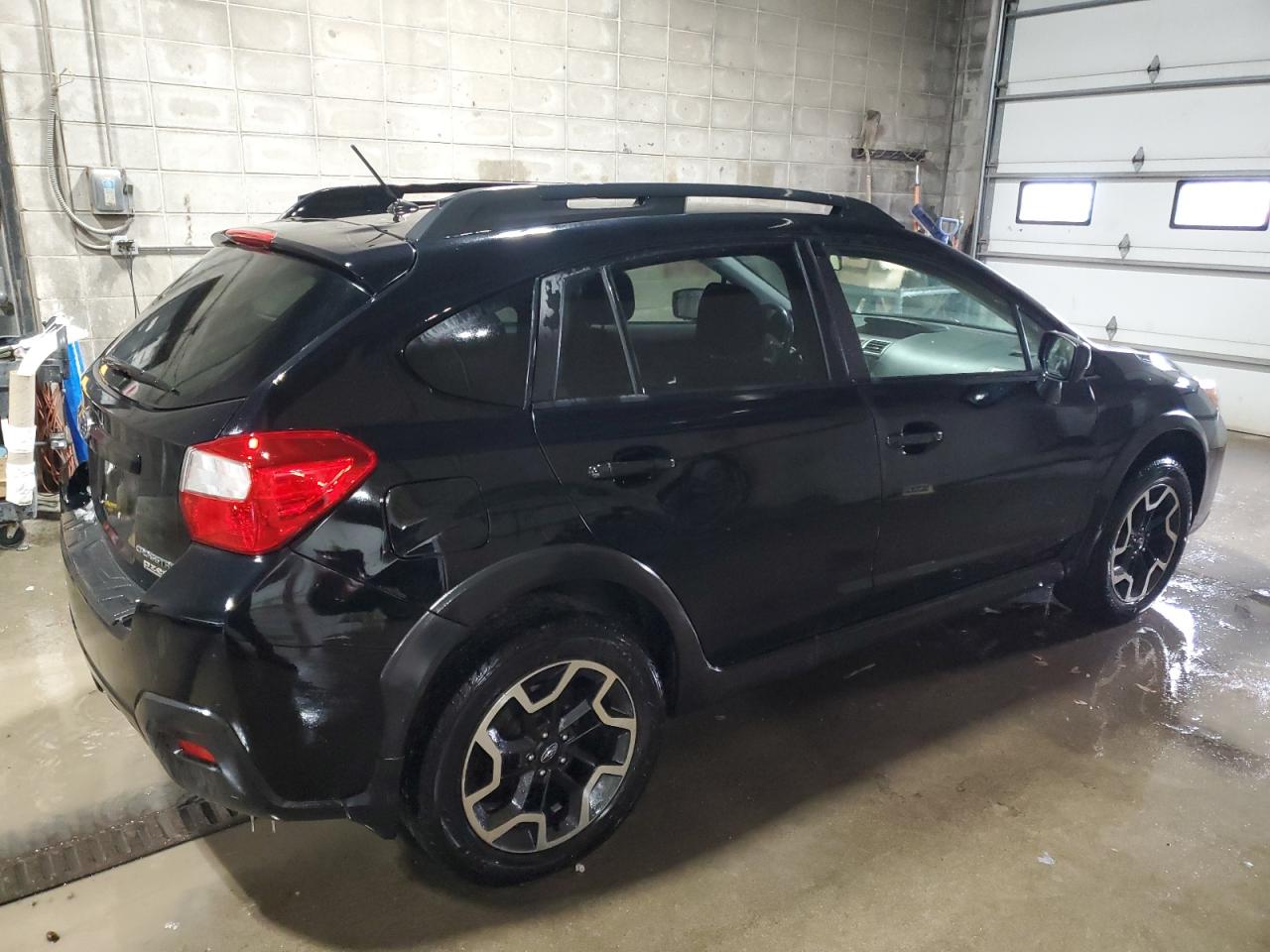 2016 Subaru XV - Image 3