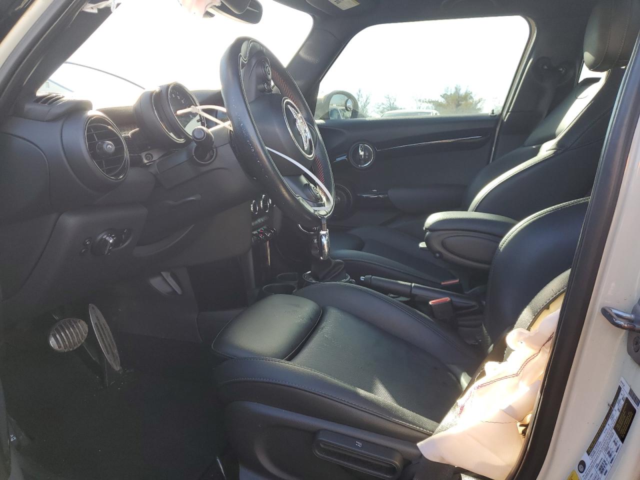 2017 MINI Cooper - Image 7