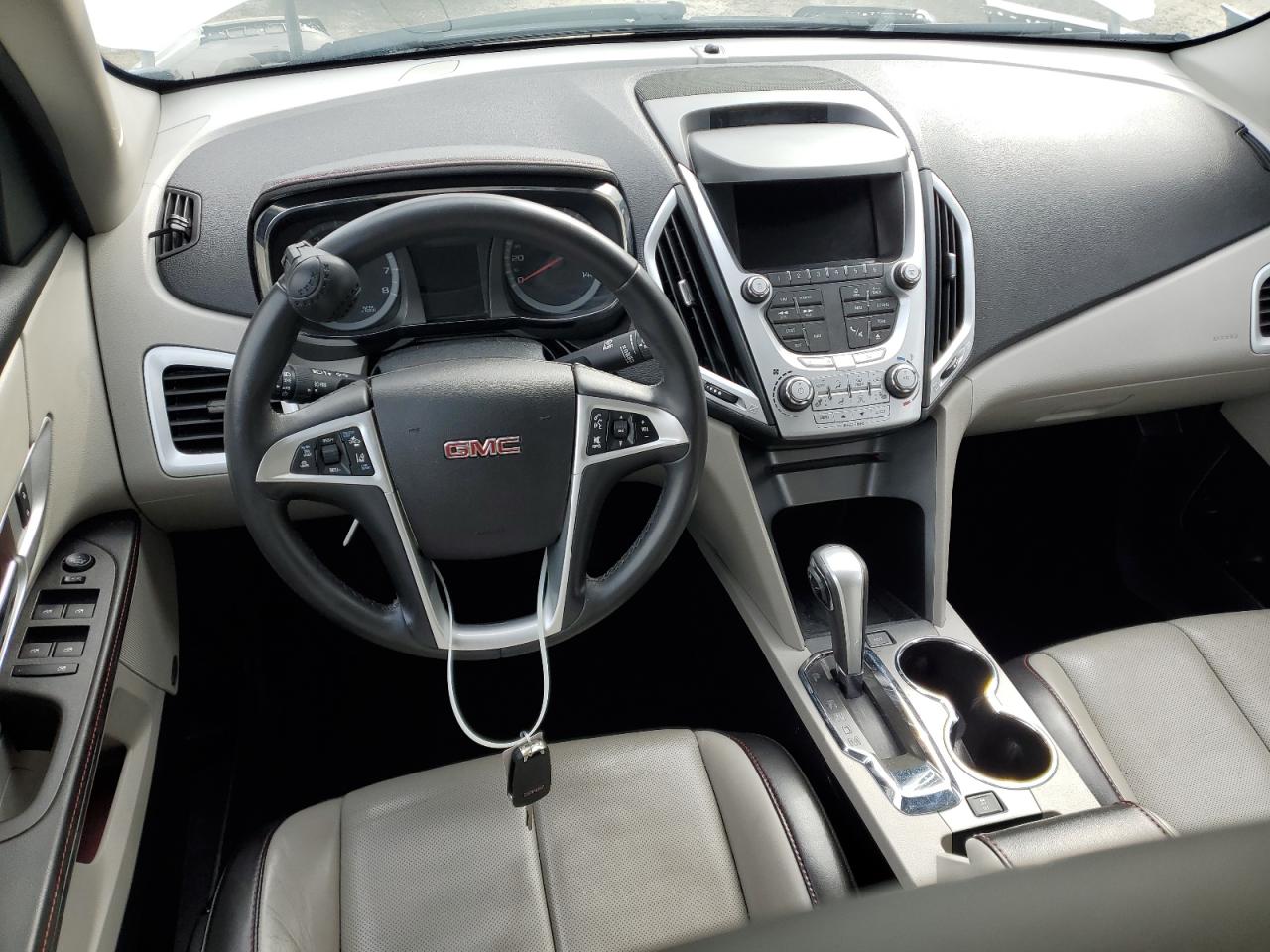 2014 GMC Terrain - Image 8