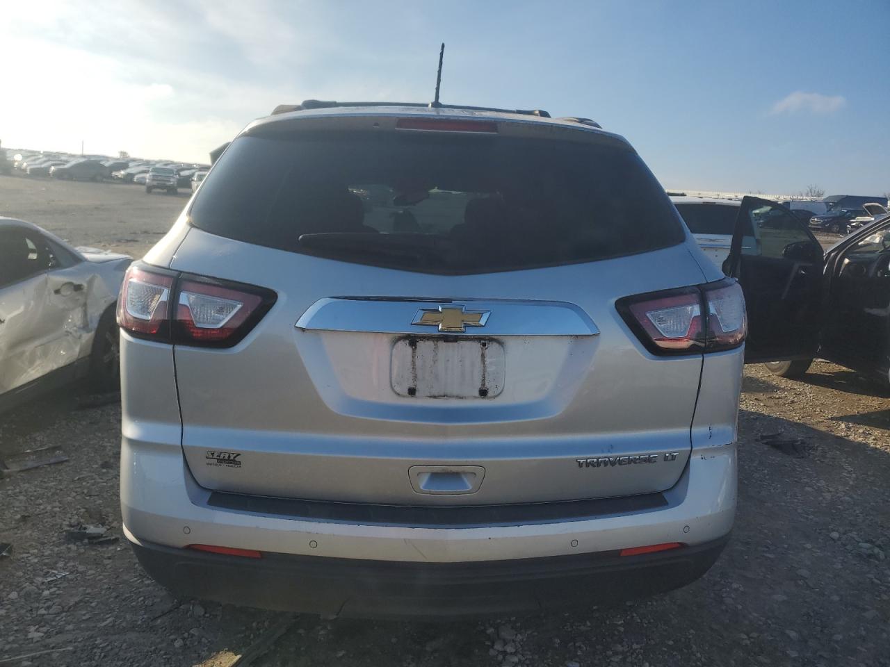 2013 Chevrolet Traverse - Image 6