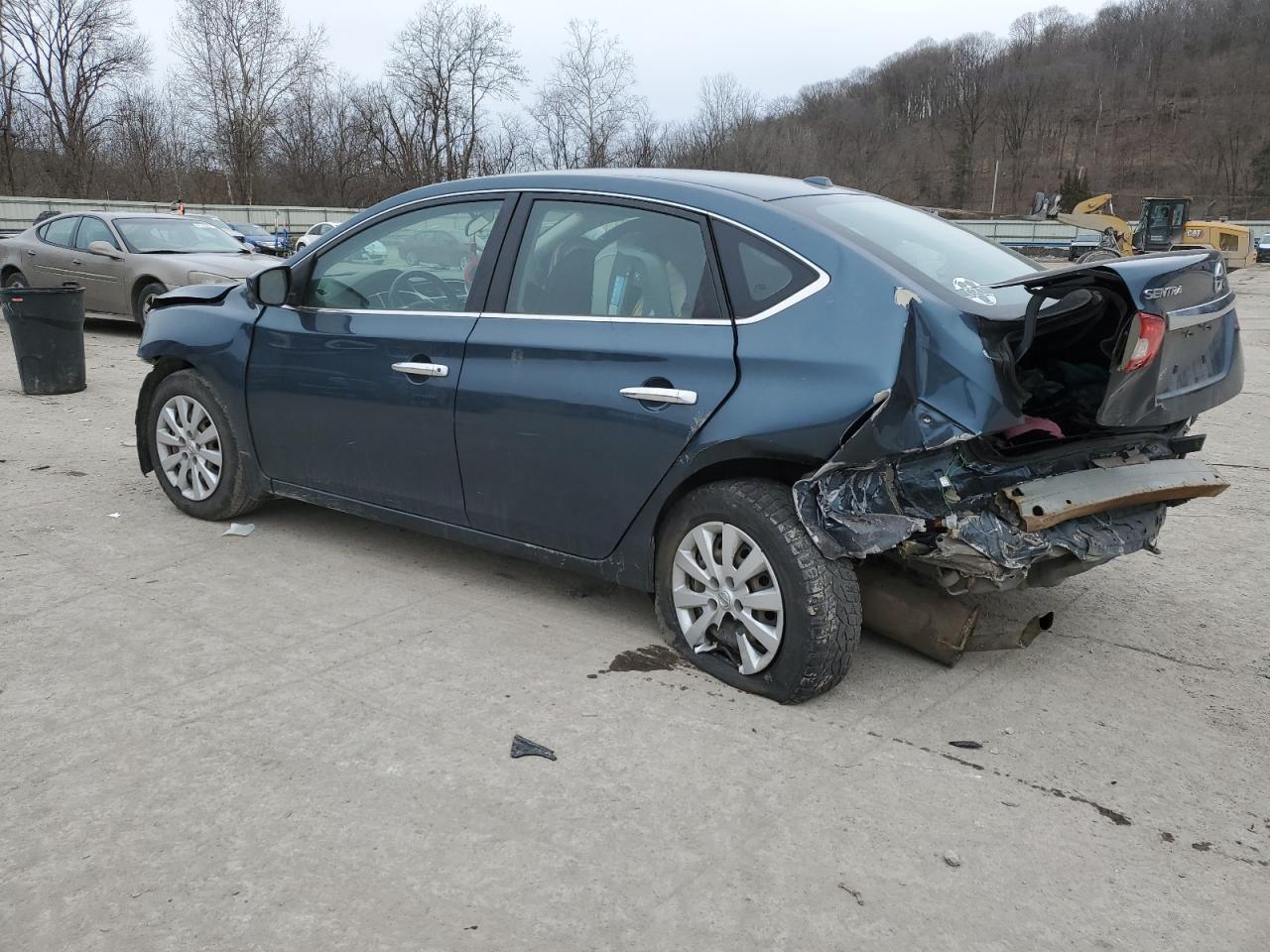 2015 Nissan Sentra - Image 2