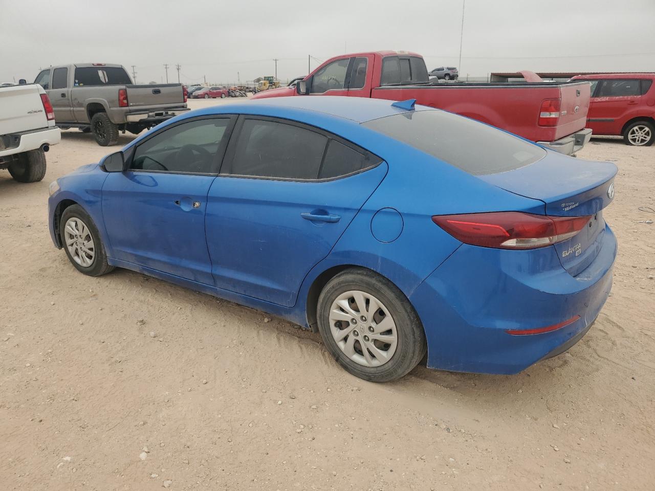 2017 Hyundai Elantra - Image 2