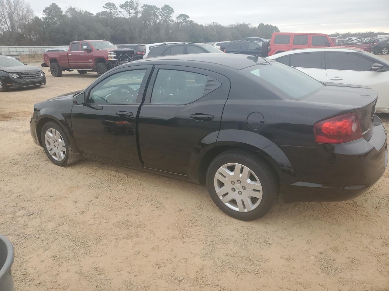 2013 Dodge Avenger - Image 2