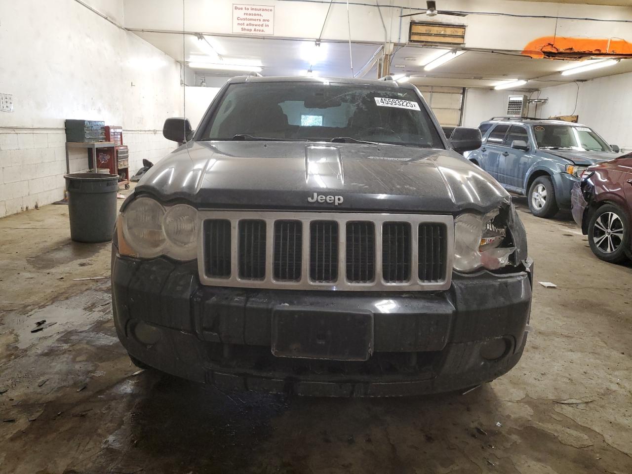 2010 Jeep Grand Cherokee - Image 5
