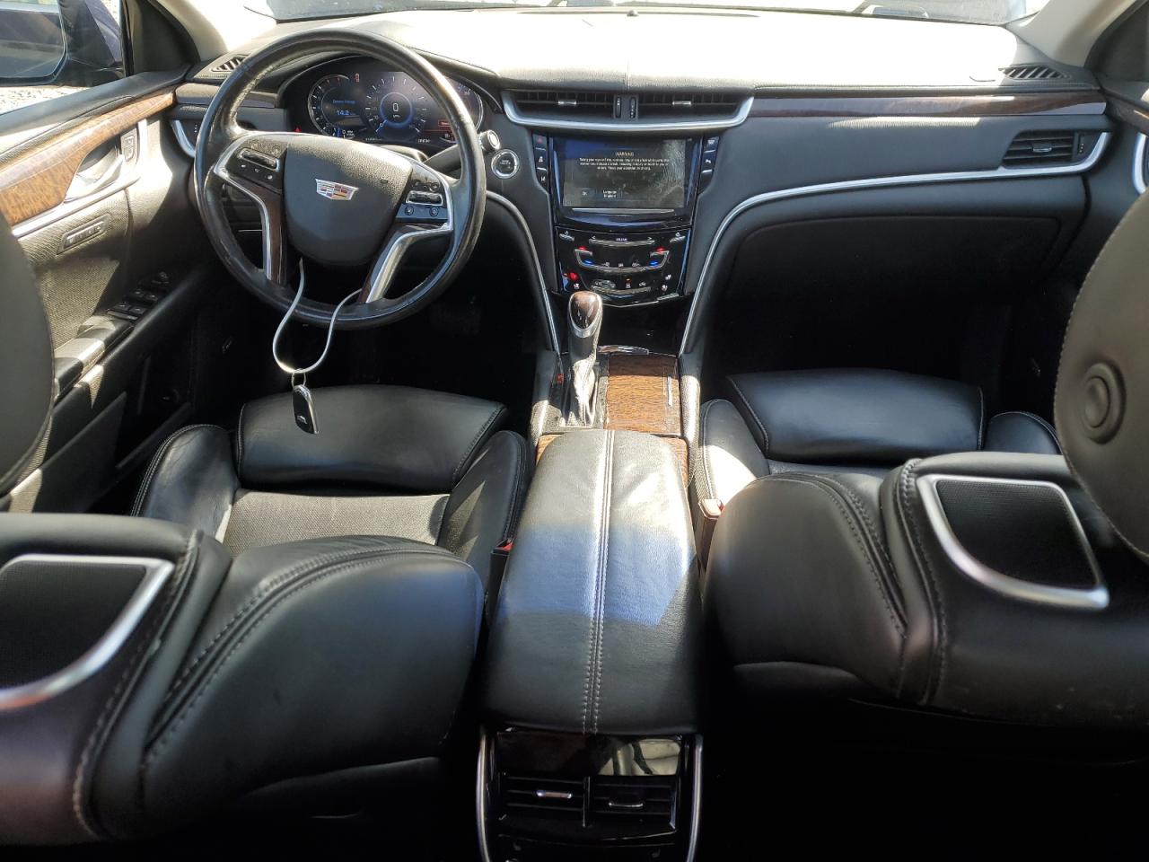 2016 Cadillac XTS - Image 8