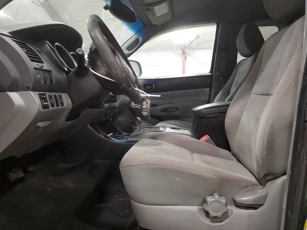 2012 Toyota Tacoma - Image 7