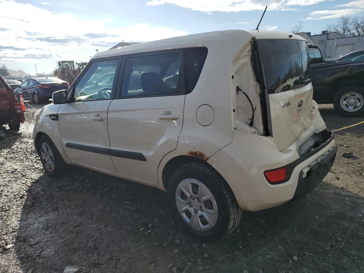 2012 Kia Soul - Image 2