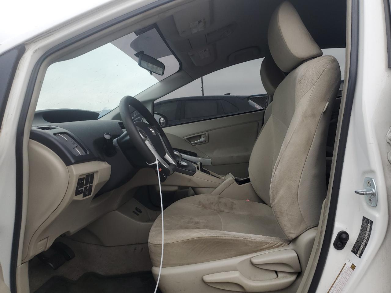 2010 Toyota Prius - Image 7