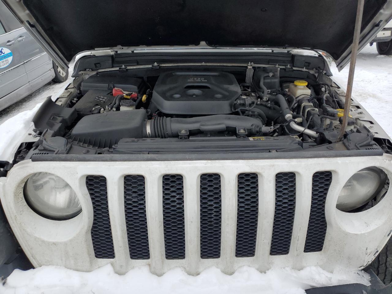 2020 Jeep Wrangler - Image 12