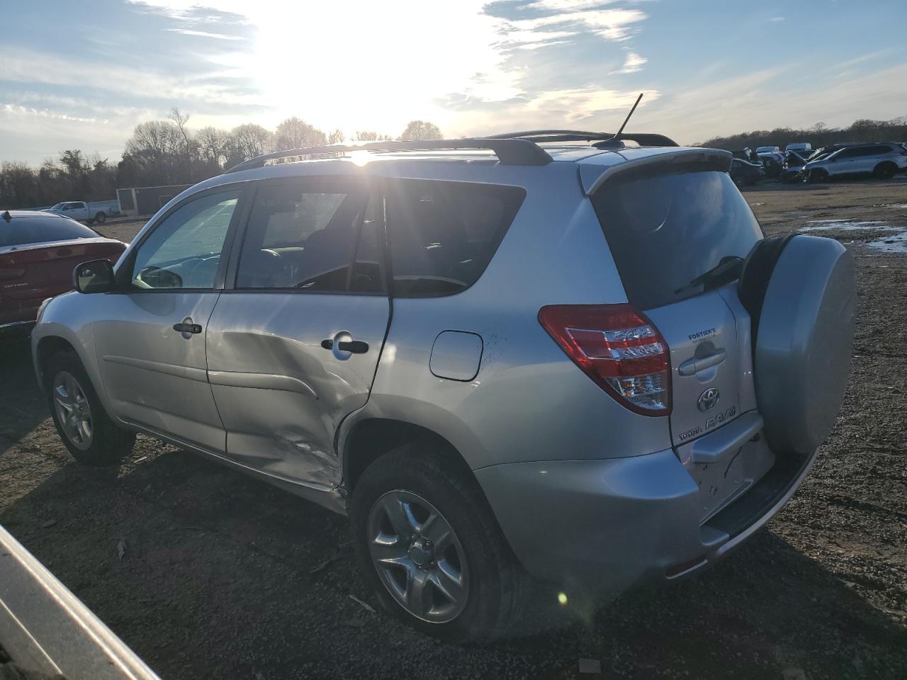 2009 Toyota RAV 4 - Image 2