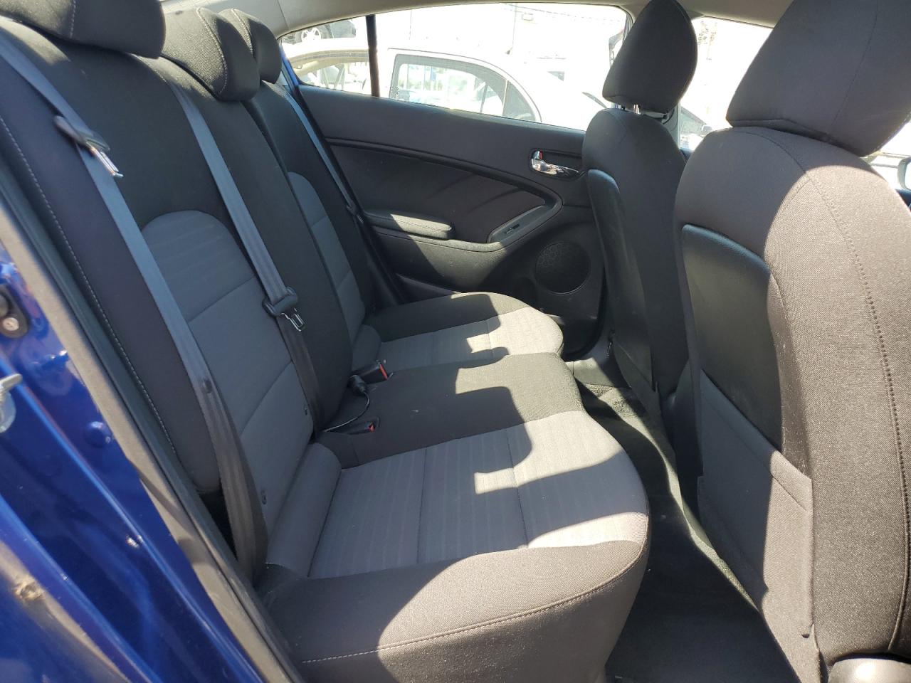 2018 Kia Forte - Image 10