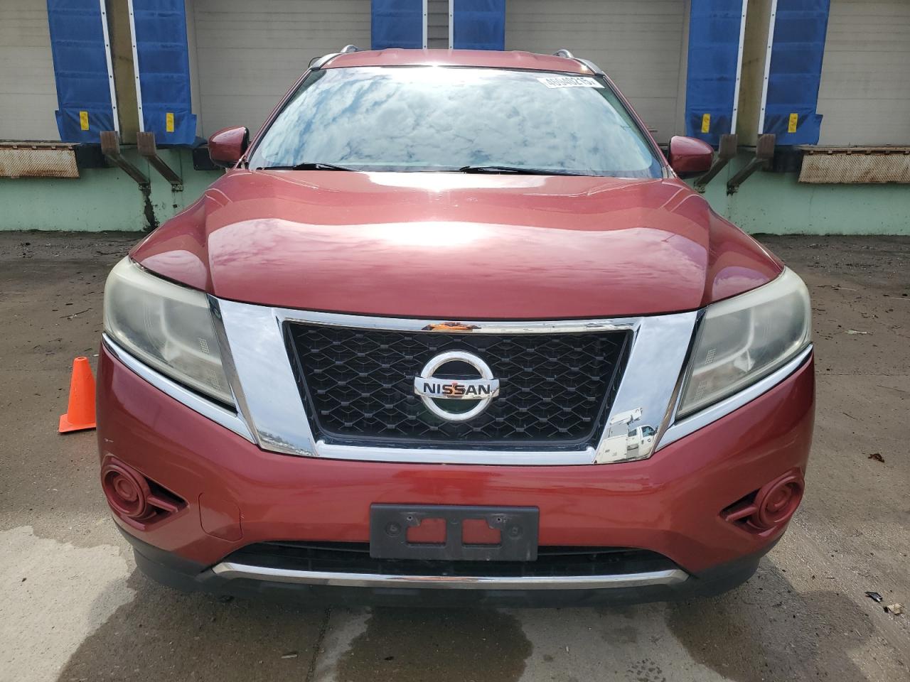 2014 Nissan Pathfinder - Image 5