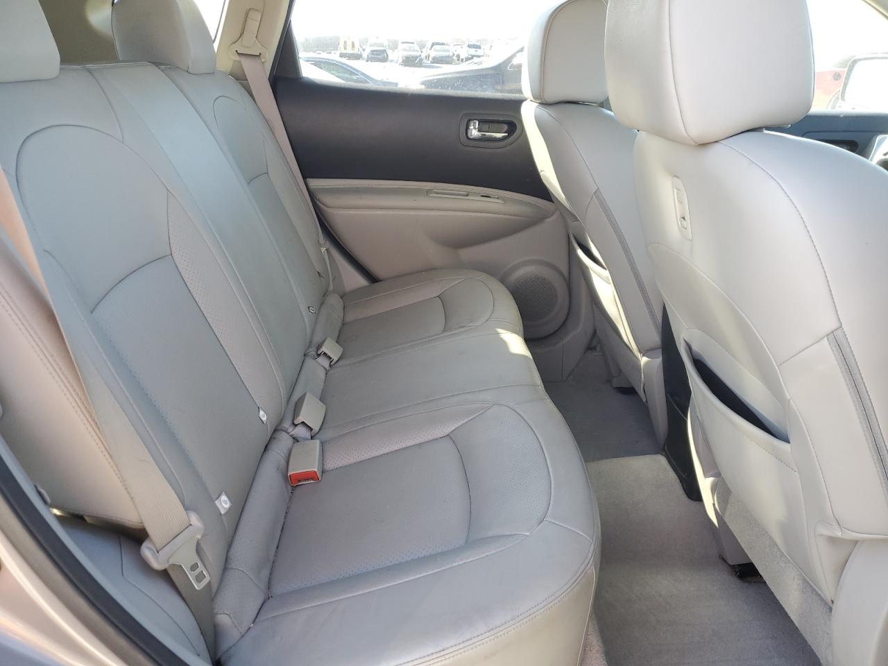 2012 Nissan Rogue - Image 11