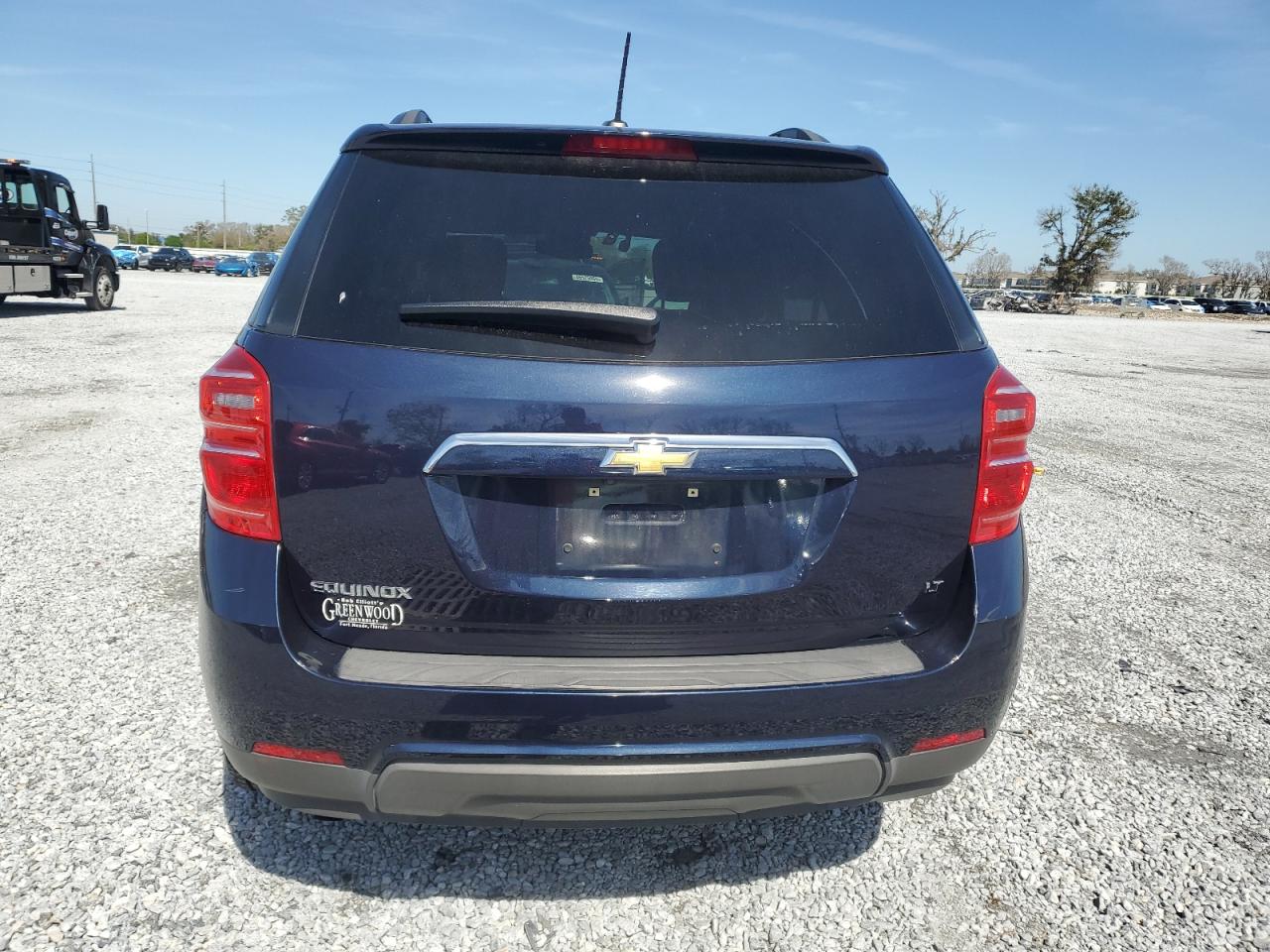 2017 Chevrolet Equinox - Image 6